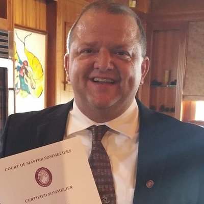 Profile Picture of Mark The Ticket Guy (@Mark_TicketGuy) on Twitter