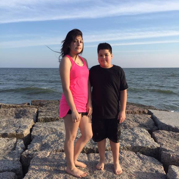 Profile Picture of Nathan Rocha (@nathan_io) on Poshmark