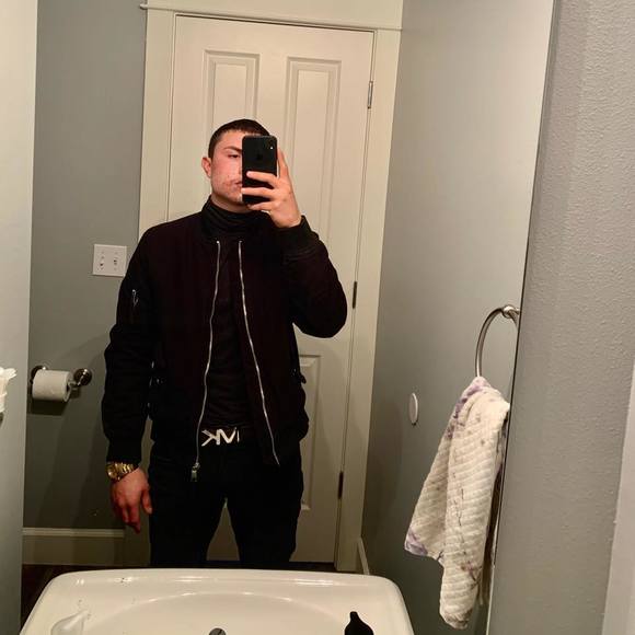 Profile Picture of Michael Brambila brambila (@mbrambila50) on Poshmark