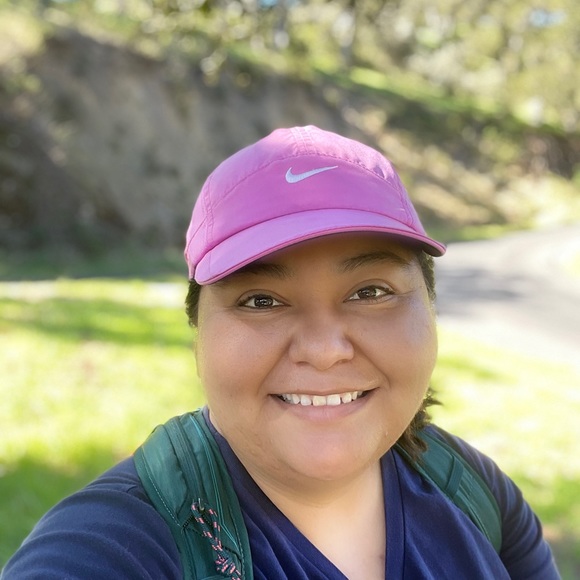 Profile Picture of Erica Ontiveros (@ericaontiveros) on Poshmark