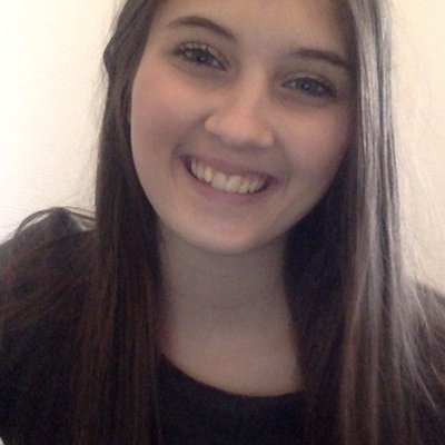 Profile Picture of CassandraGold (@CassandraGoldz) on Twitter