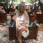 Profile Picture of Alexandra (@allighthouses) on Instagram