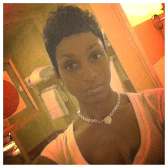 Profile Picture of Wanda Thompson (@garrettgurl) on Poshmark