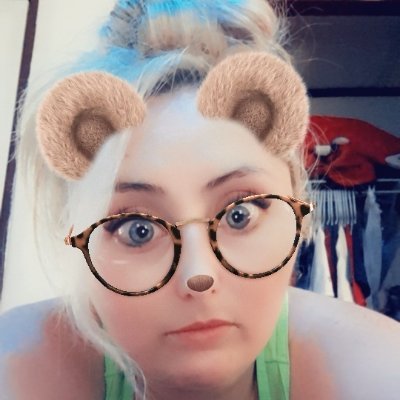 Profile Picture of Alyssa Coates (@AlyssaRochelleC) on Twitter