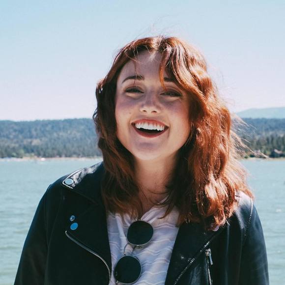 Profile Picture of Jamie Cernich (@jcern) on Poshmark