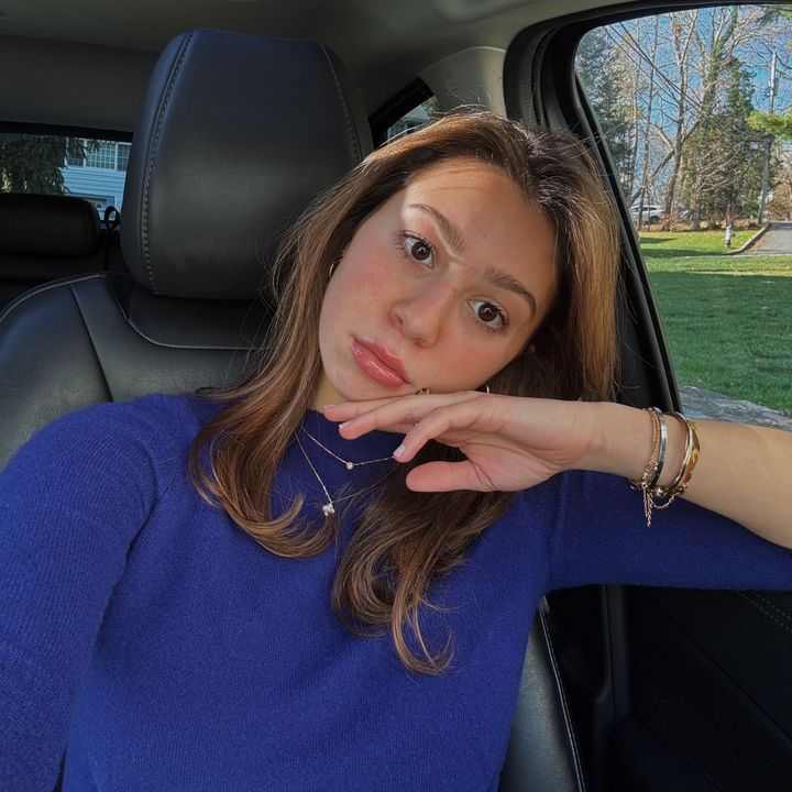 Profile Picture of   ava warner (@ava.warner)... (@ava.warner) on Tiktok