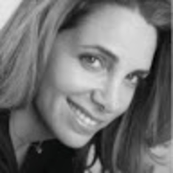 Profile Picture of Felice Cohen (@felfish11) on Poshmark