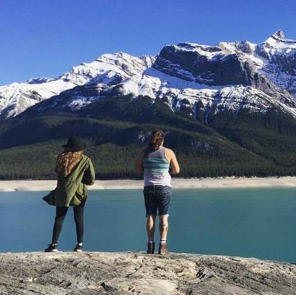 Profile Picture of Danielle Englesby (@denglesby) on Poshmark