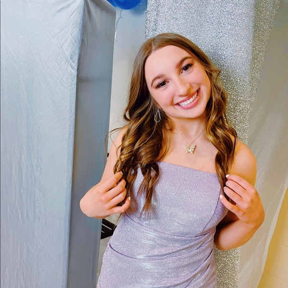 Profile Picture of Jayna Kengla (@jaynakengla) on Poshmark