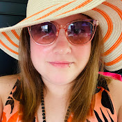 Profile Picture of Robin Sprouse (@unicornhearts) on Youtube