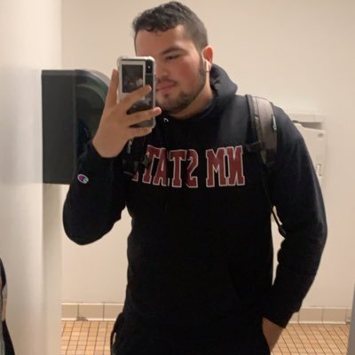 Profile Picture of John Anaya (@johnanaya13) on Twitter