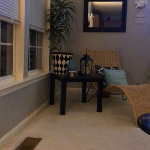 Profile Picture of Erin Fajemirokun (@erinfaj01) on Poshmark