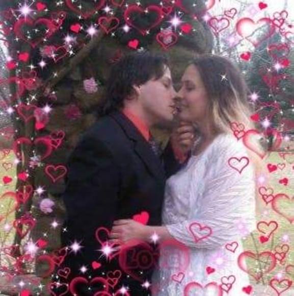 Profile Picture of Dawn Breault (@djbreault) on Poshmark