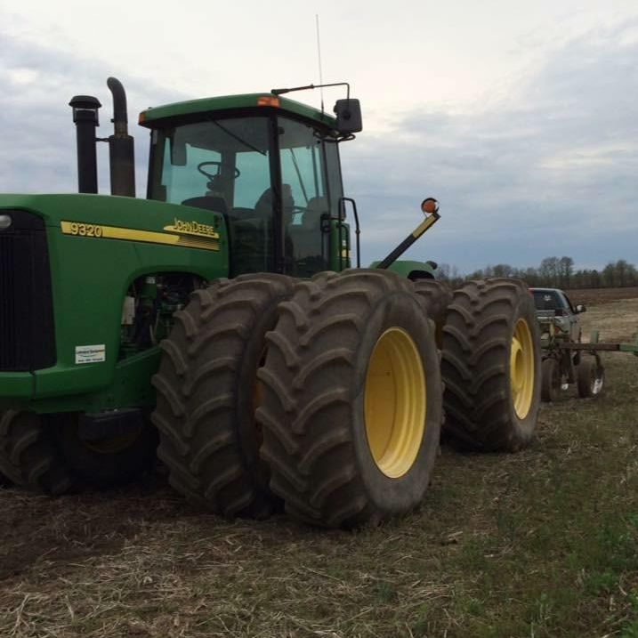 Profile Picture of Aaron Harper (@@farmboycummins2500) on Tiktok