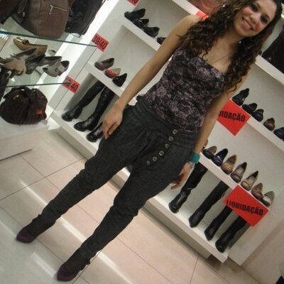 Profile Picture of U (@ErikaMarinelli) on Twitter