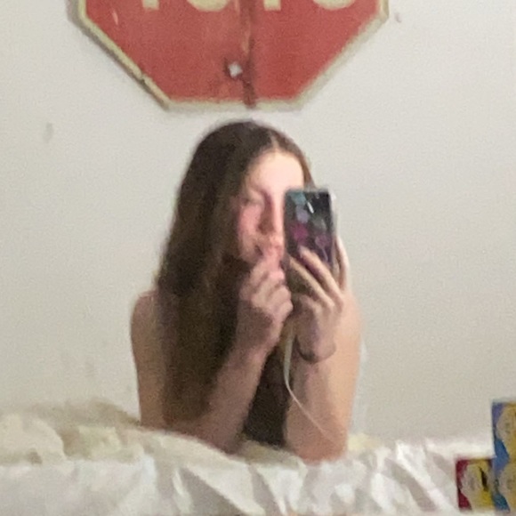 Profile Picture of Quinn Culbertson reed (@qmcrx) on Poshmark