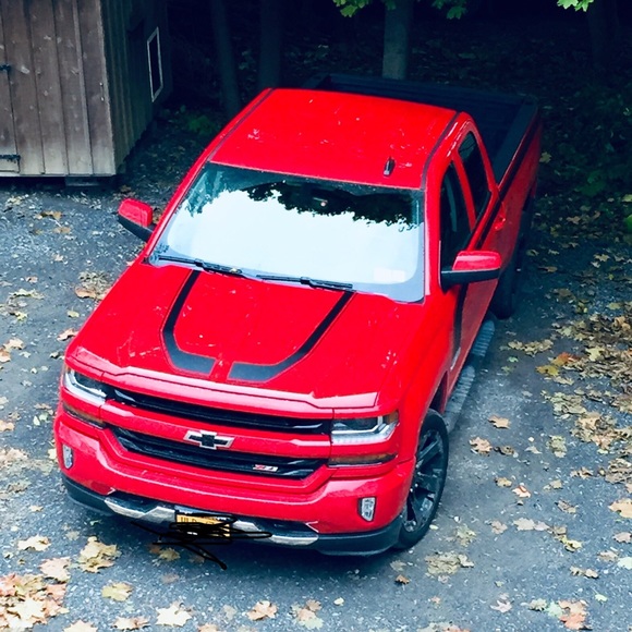 Profile Picture of Tthomas Canelli (@tomcanman123) on Poshmark