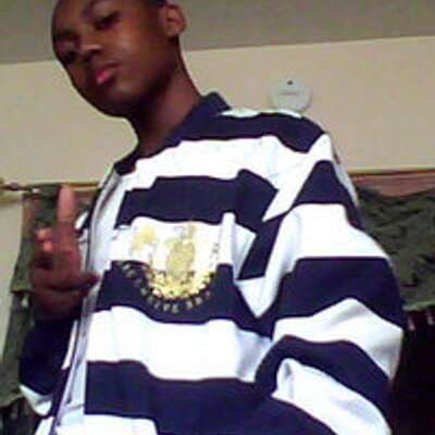 Profile Picture of Dwayne Hewitt (@Darkeagle_13) on Twitter