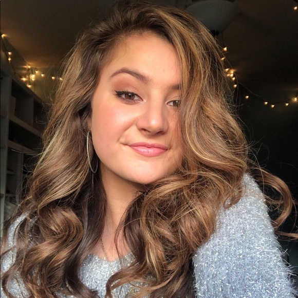 Profile Picture of Jasmine Moallem (@jmoallem5) on Poshmark