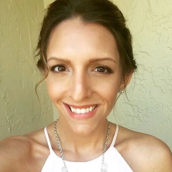 Kayla Truppi - Poshmark Profile Picture of Kayla Truppi (@ktruppi88) on Poshmark