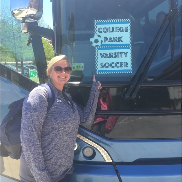 Profile Picture of Meredith Cook (@mtcook15) on Poshmark