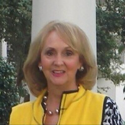 Profile Picture of Jackie Cox (@jaycee119944) on Twitter