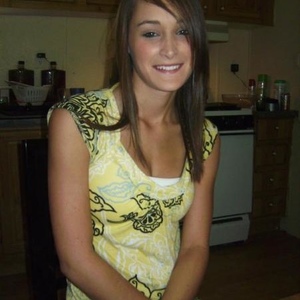 Profile Picture of Chelsie Newland (@chelsie_lynn_08) on Myspace