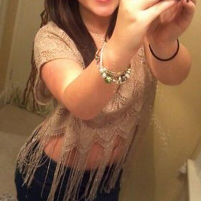 Profile Picture of Abigail Rego (@AbbyLynnRe9o) on Twitter