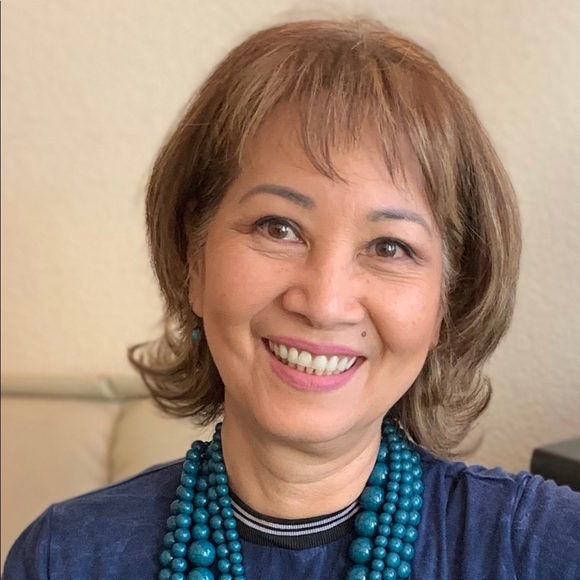 Profile Picture of Chau Phan (@joannephan) on Poshmark