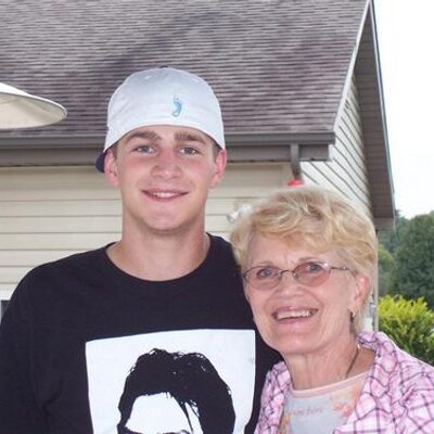 Profile Picture of Matthew Jett (@MJett3) on Twitter