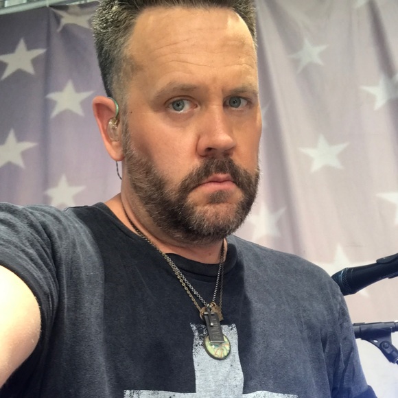 Profile Picture of David Black (@dbjnal) on Poshmark