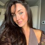 Profile Picture of Caroline Strathern (@carolinestrathern) on Instagram