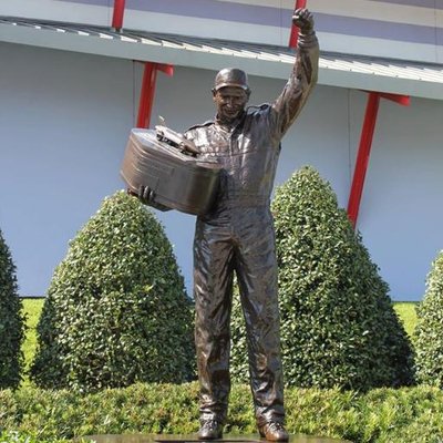 Profile Picture of Brett Victor (@bcvictor0313) on Twitter