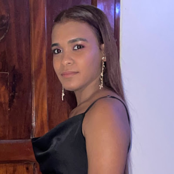 Profile Picture of Yokasta Perez (@yokastaperez4) on Poshmark