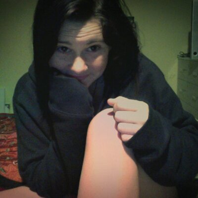 Profile Picture of Carlia Dawn Farrow (@carliadawn3) on Twitter