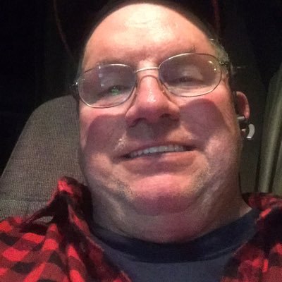 Profile Picture of Ray Burnell (@@raytwc) on Twitter