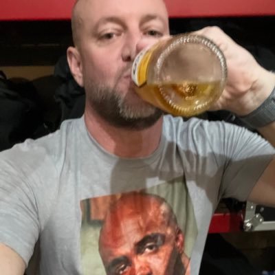 Profile Picture of Tim Gibson (@TGibby78) on Twitter