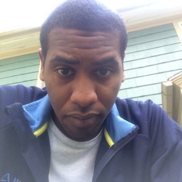 Profile Picture of Michael Reese (@lg34455) on Poshmark