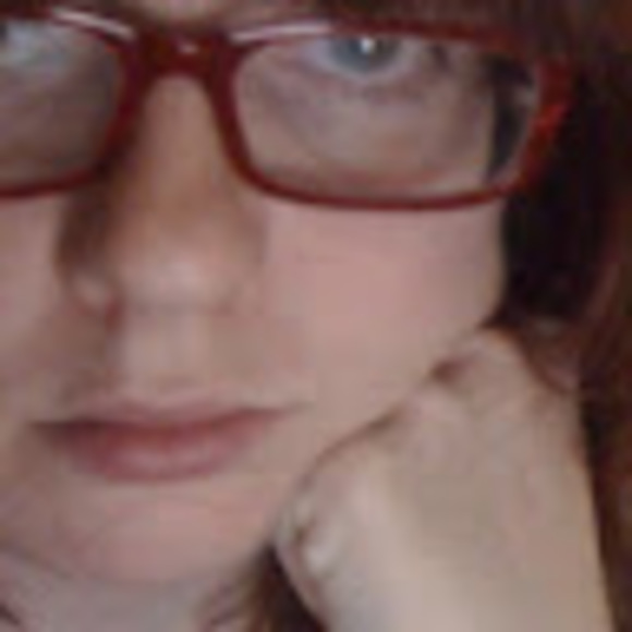 Profile Picture of Rachel Cawthorne (@rachelhatesjazz) on Poshmark