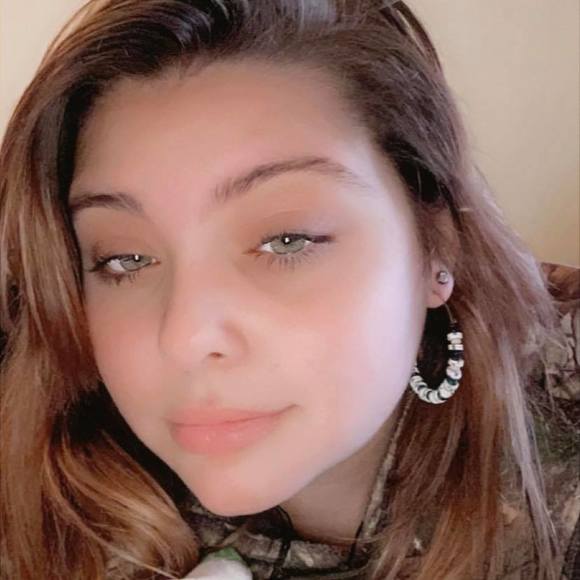 Profile Picture of Madison Reid (@madisonreid652) on Poshmark