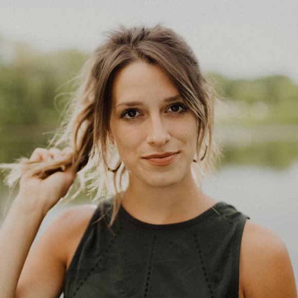 Profile Picture of Christy Marsalese (@cmmarsalese) on Poshmark