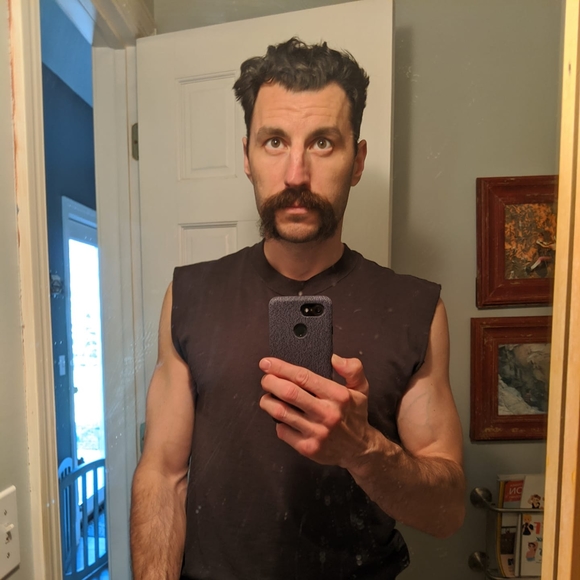Profile Picture of Joey Rinaldi (@joeyrin) on Poshmark