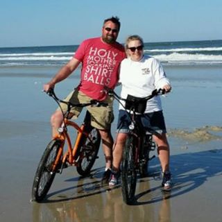 Profile Picture of Shauna Berg Schneider (@shauna.bergschneider) on Facebook