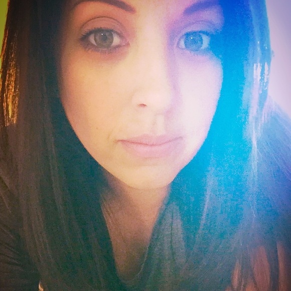 Profile Picture of Diana Jimenez (@djimenez0987) on Poshmark