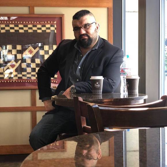 Profile Picture of Sajjad Aljileezi (@sajjadaljileezi) on Poshmark