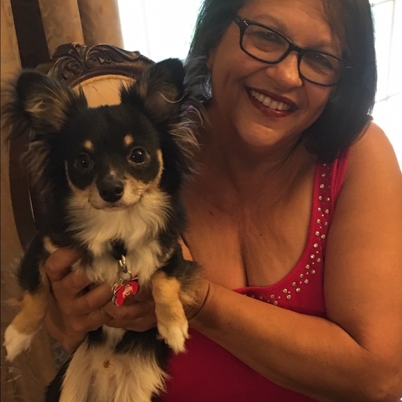 Profile Picture of Michaele Singleton (@singlm) on Poshmark