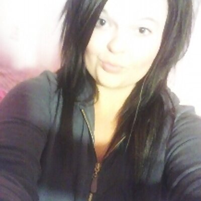 Profile Picture of Bernadette Pearce (@Bernieelovee21) on Twitter