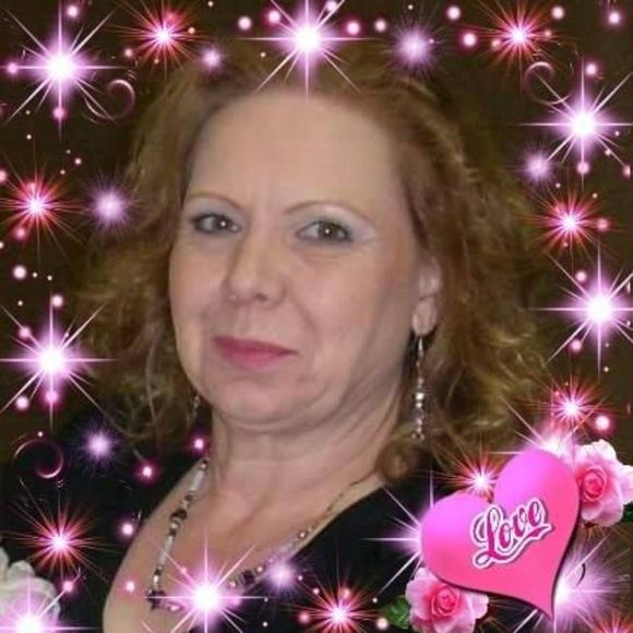 Profile Picture of Shelley Bastian (@nannabelle3) on Poshmark