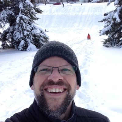 Profile Picture of Dan Wolfe (@wolfedp74) on Twitter