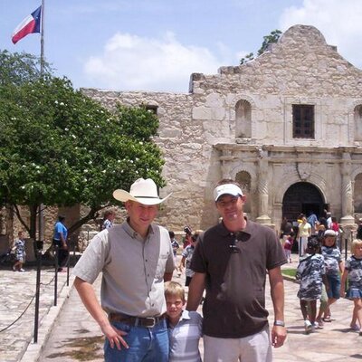 Profile Picture of Randy Kennedy (@randaldkennedy) on Twitter